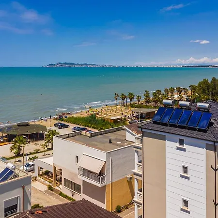 Sea La Vie Apartman Golem