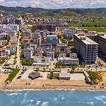 Sea La Vie Daire Golem (Tirana)